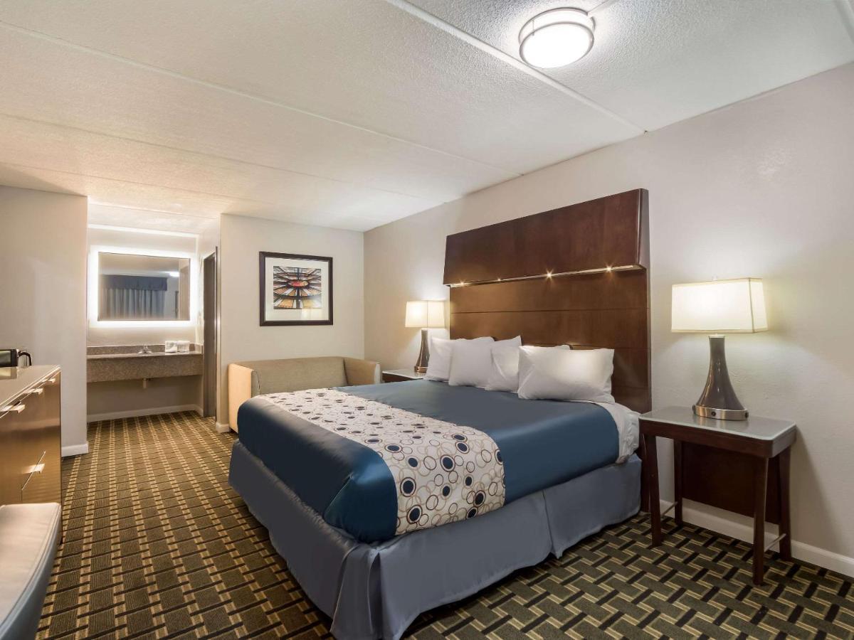 Rodeway Inn Greenwood Dış mekan fotoğraf