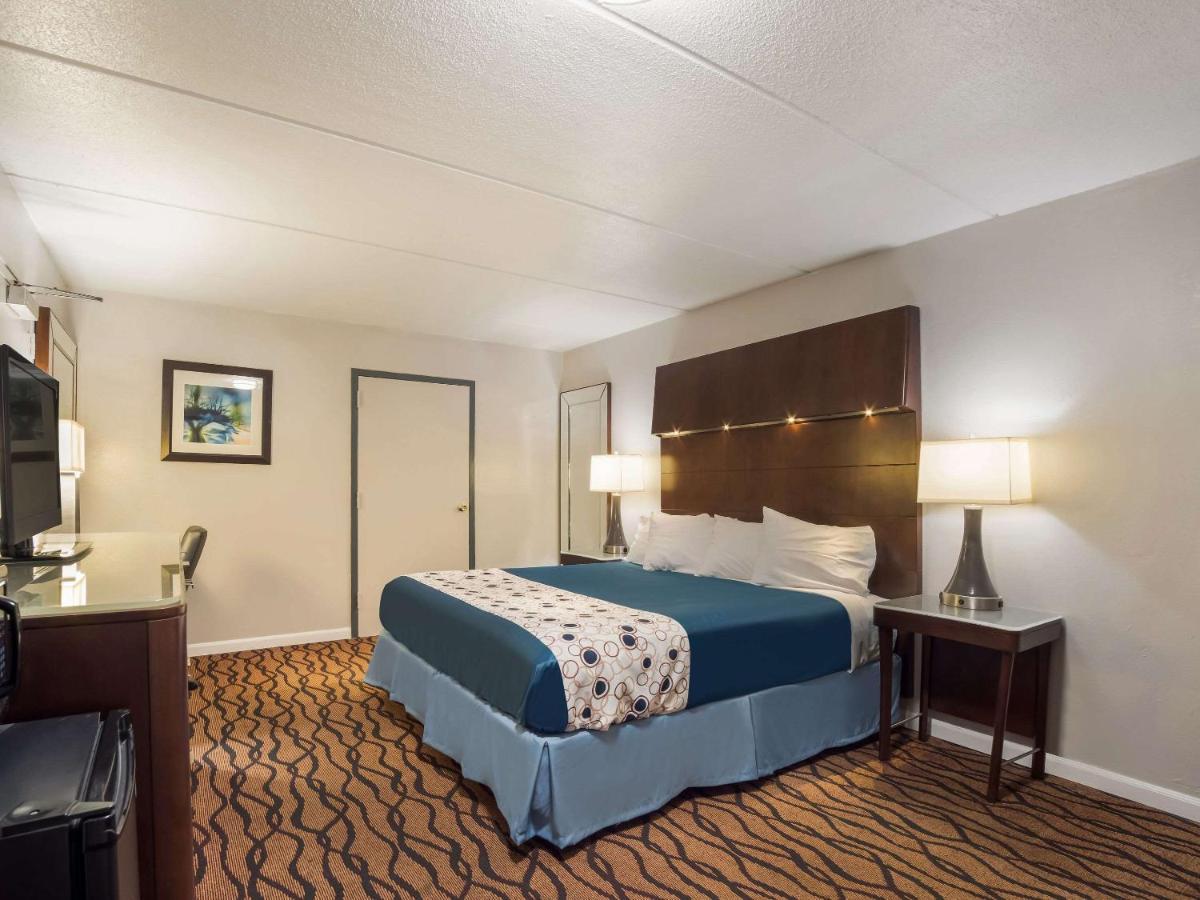 Rodeway Inn Greenwood Dış mekan fotoğraf